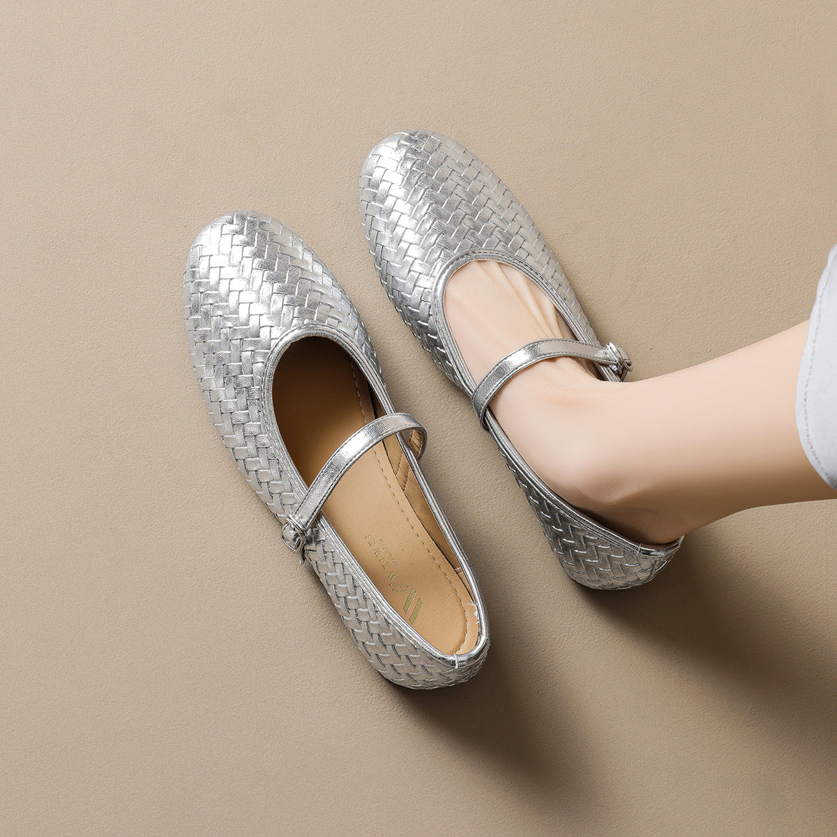 Damen Ballerinas mit modischem Riemen und eleganter Flechtoptik