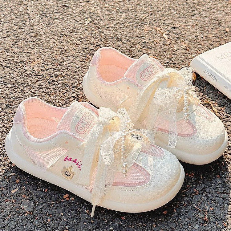 Damen Sportliche Sneaker mit modischem Spitzenelement und atmungsaktiver Oberfläche R&B