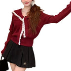 Damen Strickjacke mit Rüschen-Halsband und dekorativen Knöpfen R&B