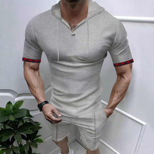 Herren sportliches Kurzarm-Hemden- und Shorts-Set mit Kapuze und kontrastierenden Ärmelabschlüssen R&B
