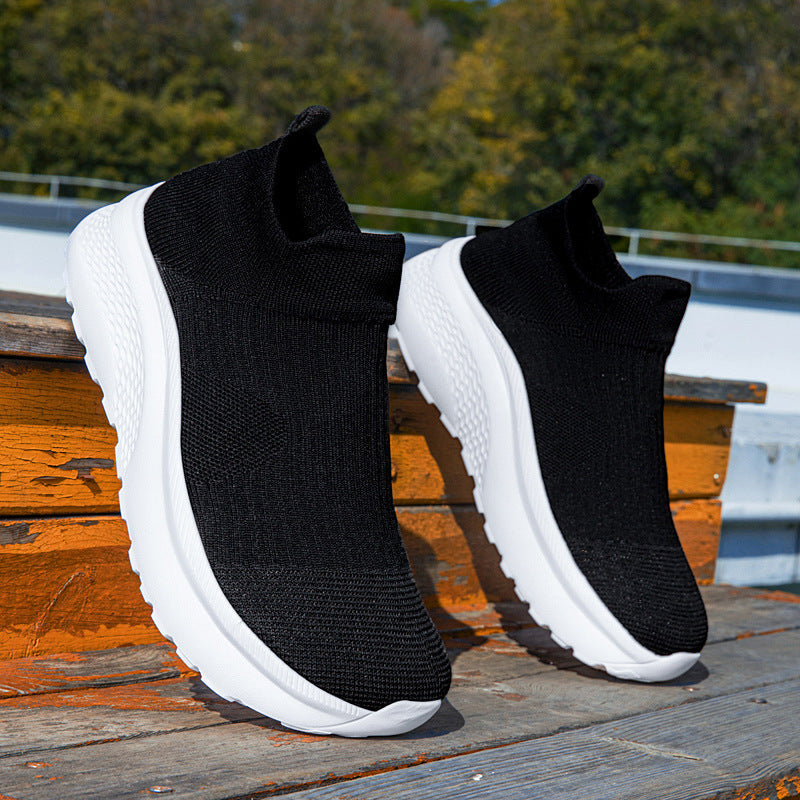Damen Stricksneaker mit elastischem Schaft und dämpfender Sohle