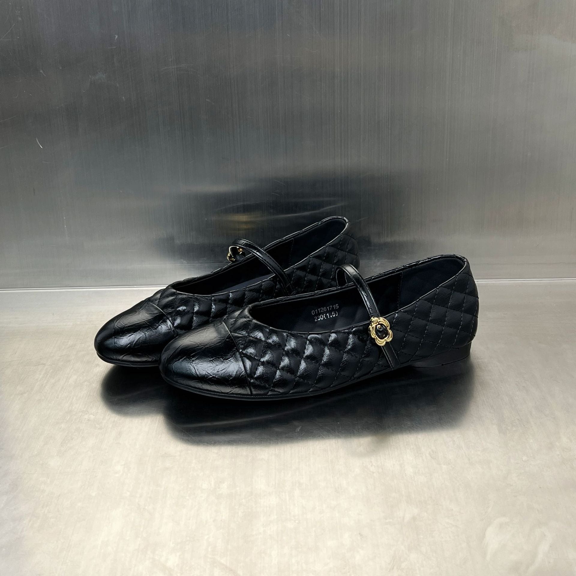 Damen Ballerinas mit eleganter Steppung und dekorativem Riemen R&B