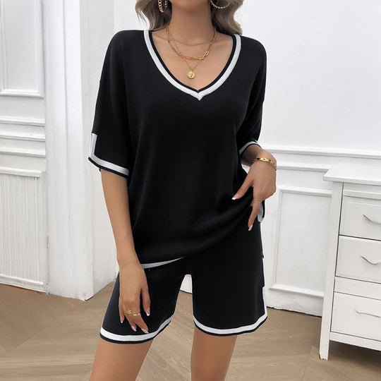 Damen Lässiges Sommer Ensemble mit kurzem Oberteil und bequemen Shorts R&B