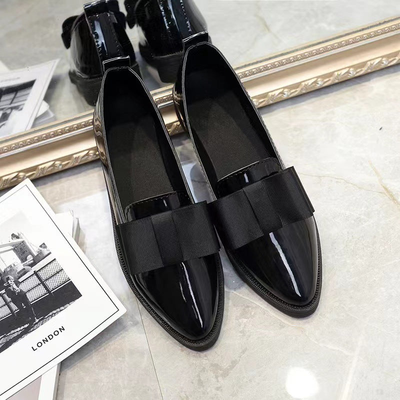 Damen Ballerinas aus Hochglanz-Leder mit eleganter Schleifen-Applikation R&B