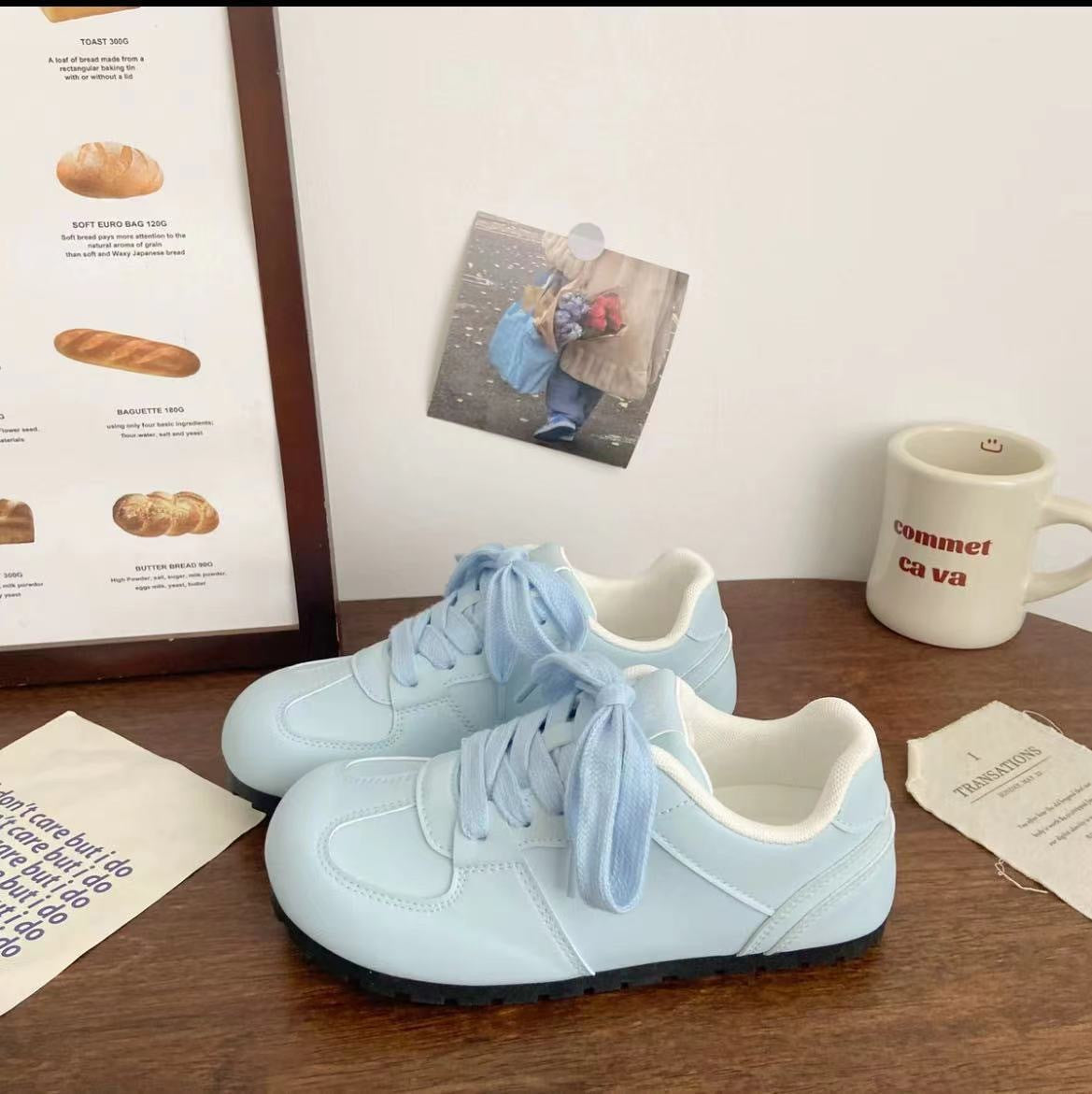 Damen Bequeme Freizeitsneaker mit atmungsaktiver Oberflächenstruktur und rutschfester Sohle