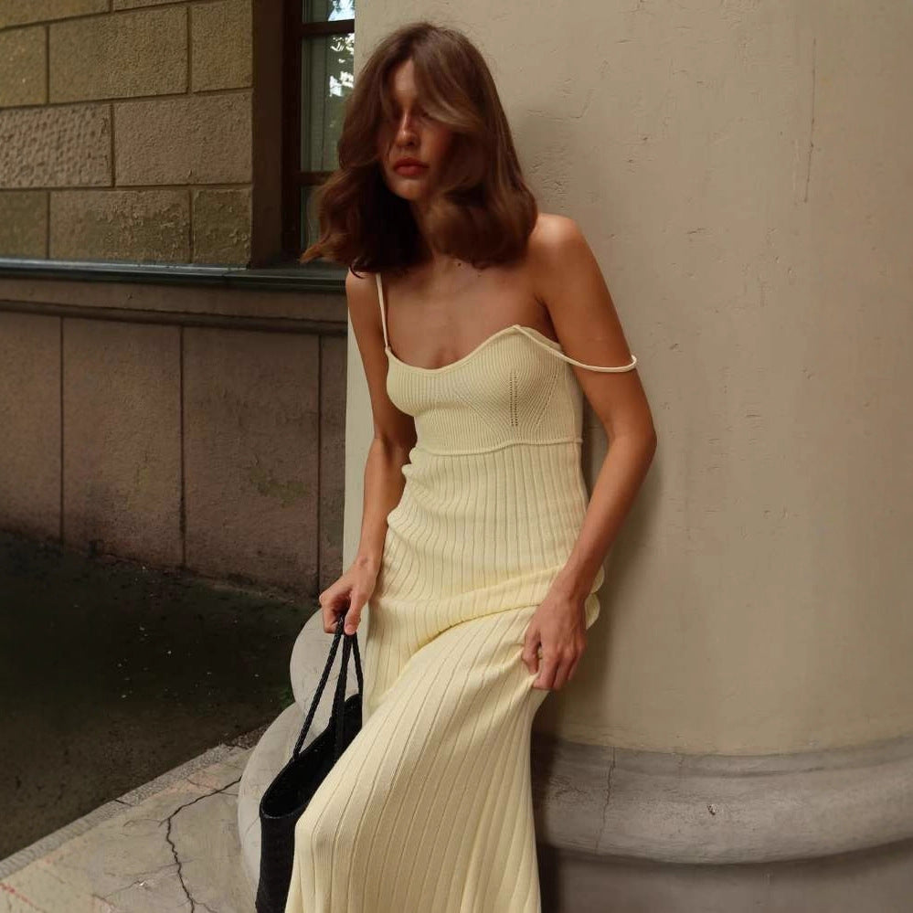 Damen Maxikleid mit feiner Rippenstruktur und elegantem Trägerdesign R&B