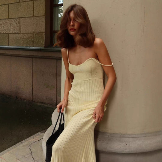 Damen Maxikleid mit feiner Rippenstruktur und elegantem Trägerdesign R&B