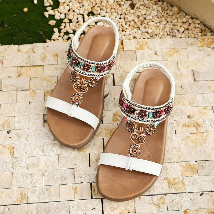 Damen Riemchen-Sandalen mit filigranen Verzierungen R&B