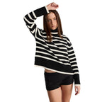Damen gestreifter Rollkragenpullover mit lässigem Schnitt R&B
