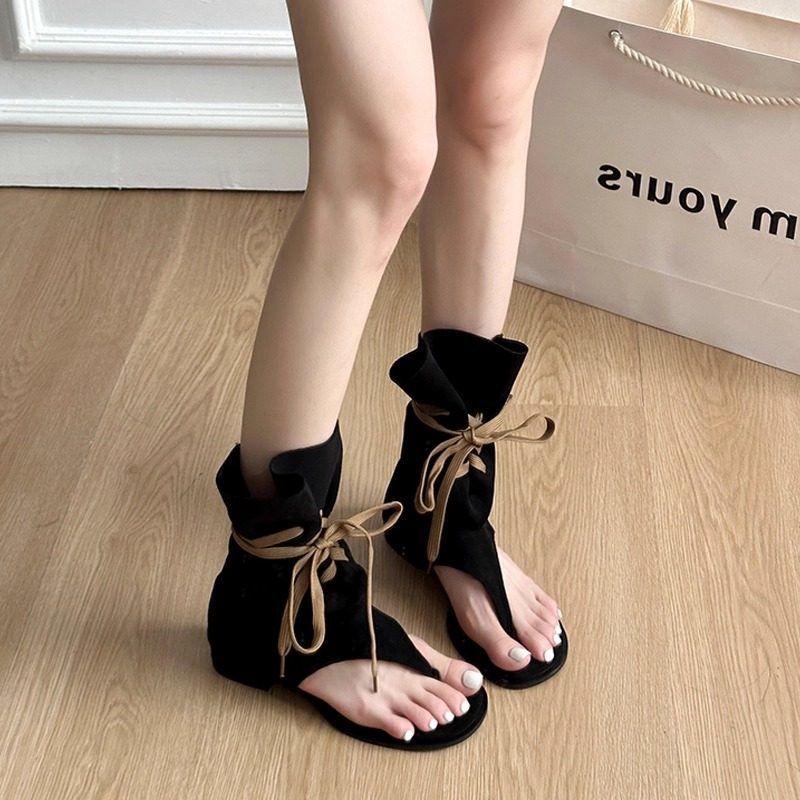 Damen Sandalen mit hohem Faltenwurf und raffiniertem Riemendesign R&B