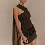 Damen Cocktailkleid mit asymmetrischem Oberteil und elegantem Drapierungsdesign R&B