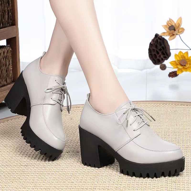 Damen Trendige Schnürstiefeletten mit robustem Blockabsatz R&B
