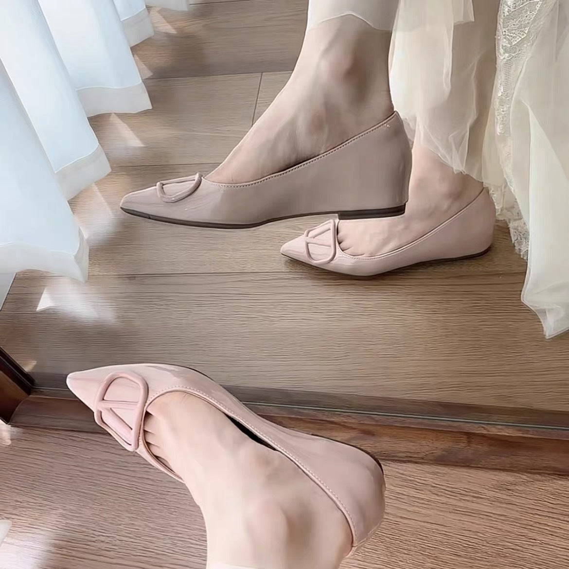 Damen elegante spitze Ballerinas mit modischem Riemendesign R&B