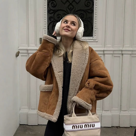 Damen kuschelige Blazerjacke im Teddy-Look mit praktischem Taschen R&B