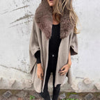 Damen Kapuzenjacke mit luxuriösem Kunstpelzkragen und modernem Schnitt