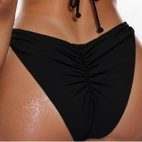 Damen Bikini-Höschen mit raffinierten Raffungselementen und hohem Beinausschnitt R&B