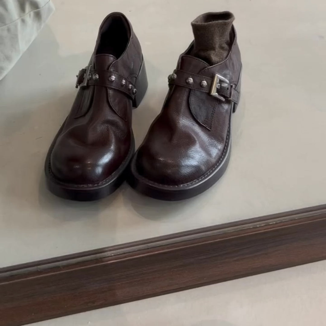 Damen Stiefeletten mit dekorativer Schnalle und robustem Blockabsatz R&B