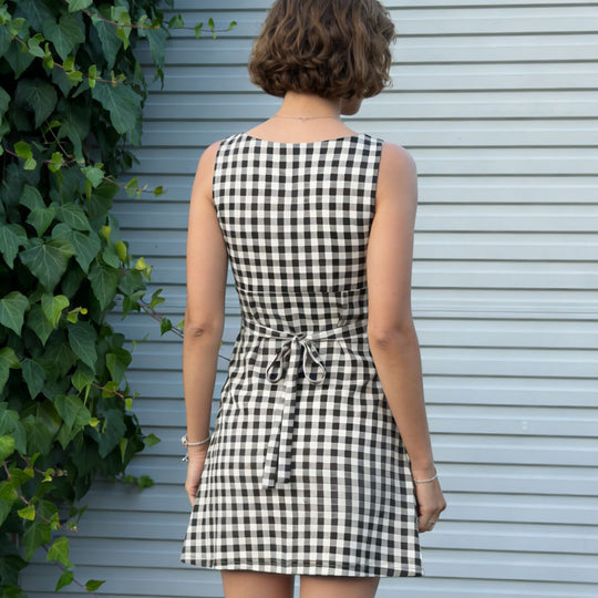 Damen süßes Vichy-Kleid mit femininer Silhouette und Rüschendetails R&B