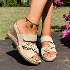Damen Komfortable Wedge-Sandalen mit floralem Dekor und anatomischem Fußbett R&B