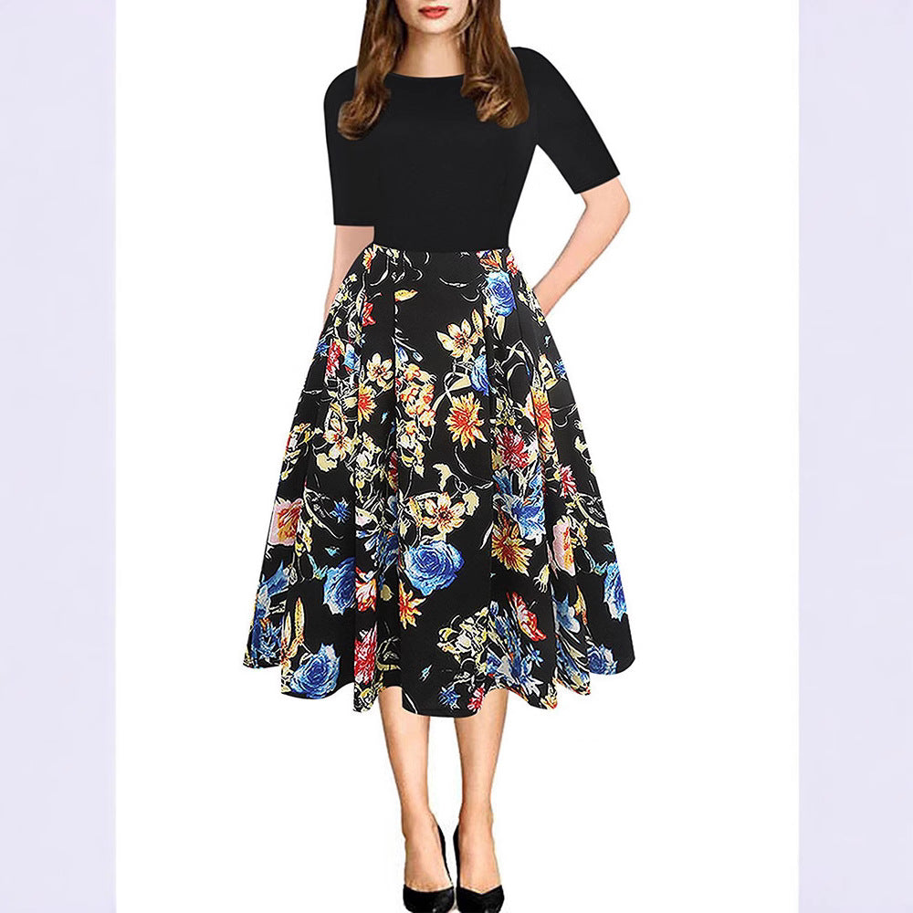 Damen Midikleid mit floralem Muster und gestreiften Akzenten