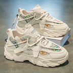 Damen moderne Chunky Sneakers mit innovativem Dämpfungssystem und stilvollem Design