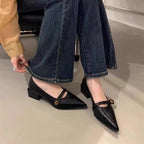 Damen Elegante Pumps mit modernem Riemen und stilvollem Akzent R&B