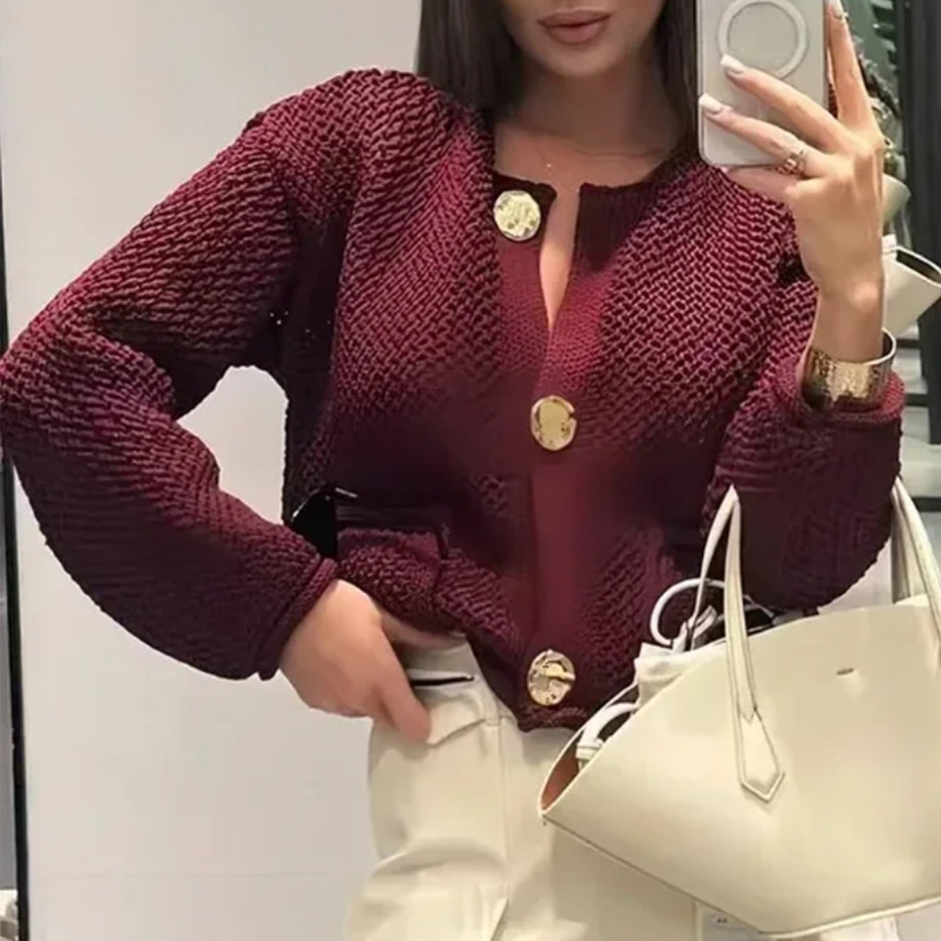 Damen Strickjacke mit dekorativen Knöpfen