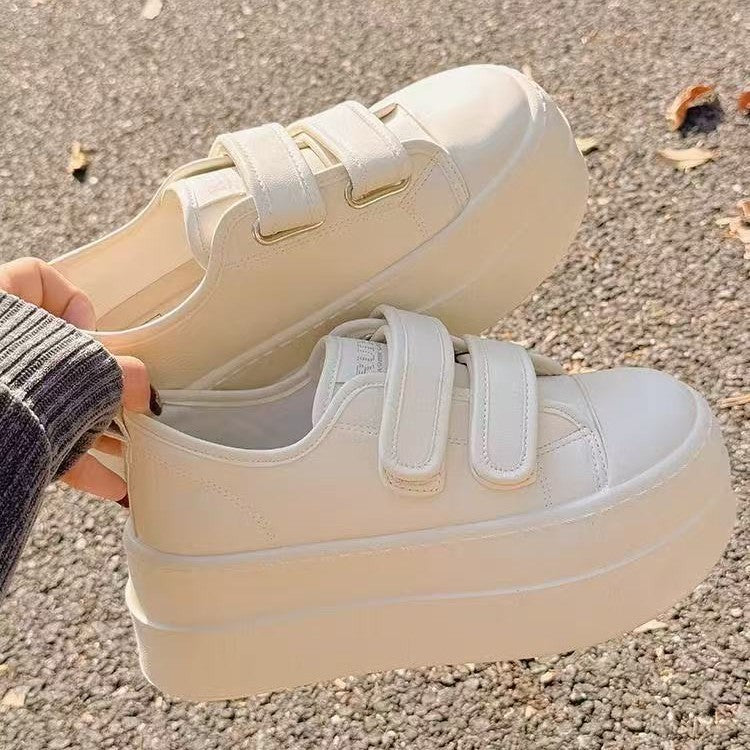 Damen Plateau Sneakers mit verstellbaren Klettverschlüssen und dämpfender Sohle R&B