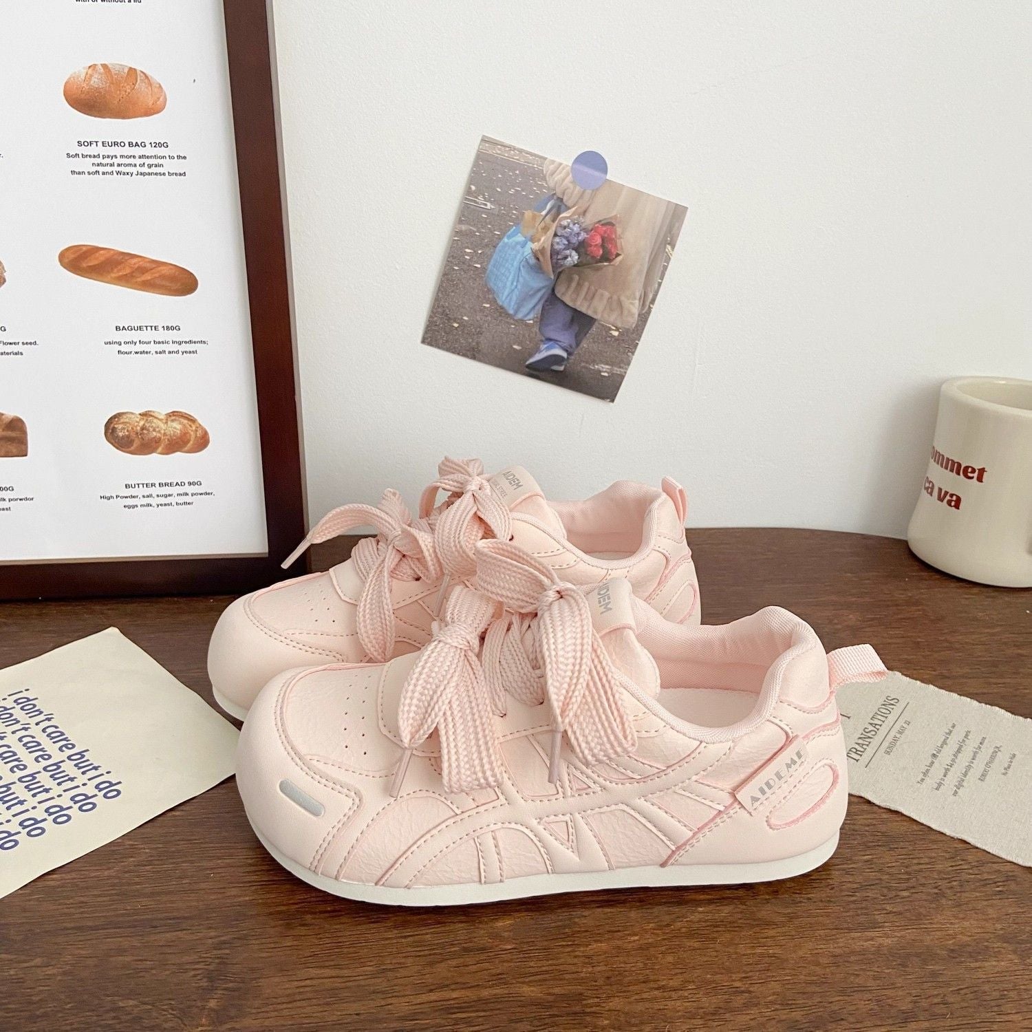 Damen Komfortable Sneakers mit verspieltem Schnürdesign
