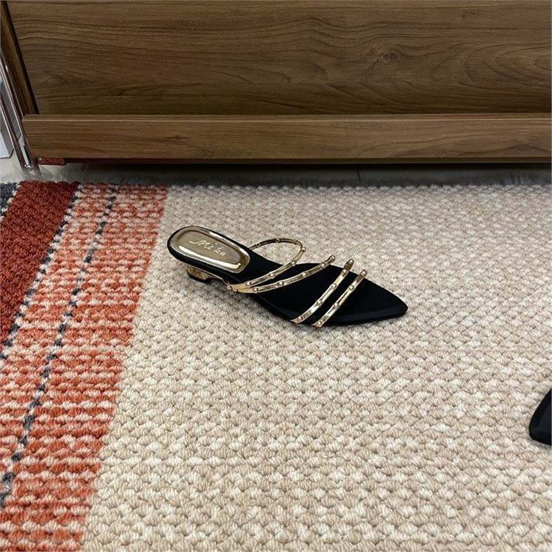 Damen schicke Mules mit eleganten Riemchen R&B