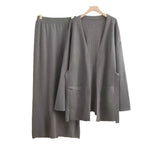 Damen lässiges Strickensemble mit tiefem V-Ausschnitt und praktischen Taschen R&B