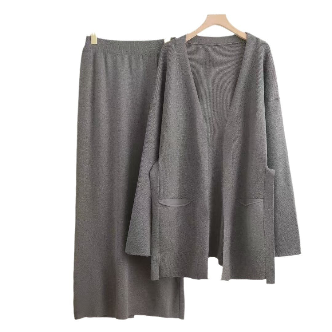 Damen lässiges Strickensemble mit tiefem V-Ausschnitt und praktischen Taschen R&B