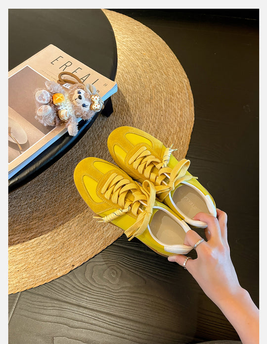 Damen Sportliche Sneakers mit atmungsaktivem Obermaterial und stylischen Schnürdetails R&B