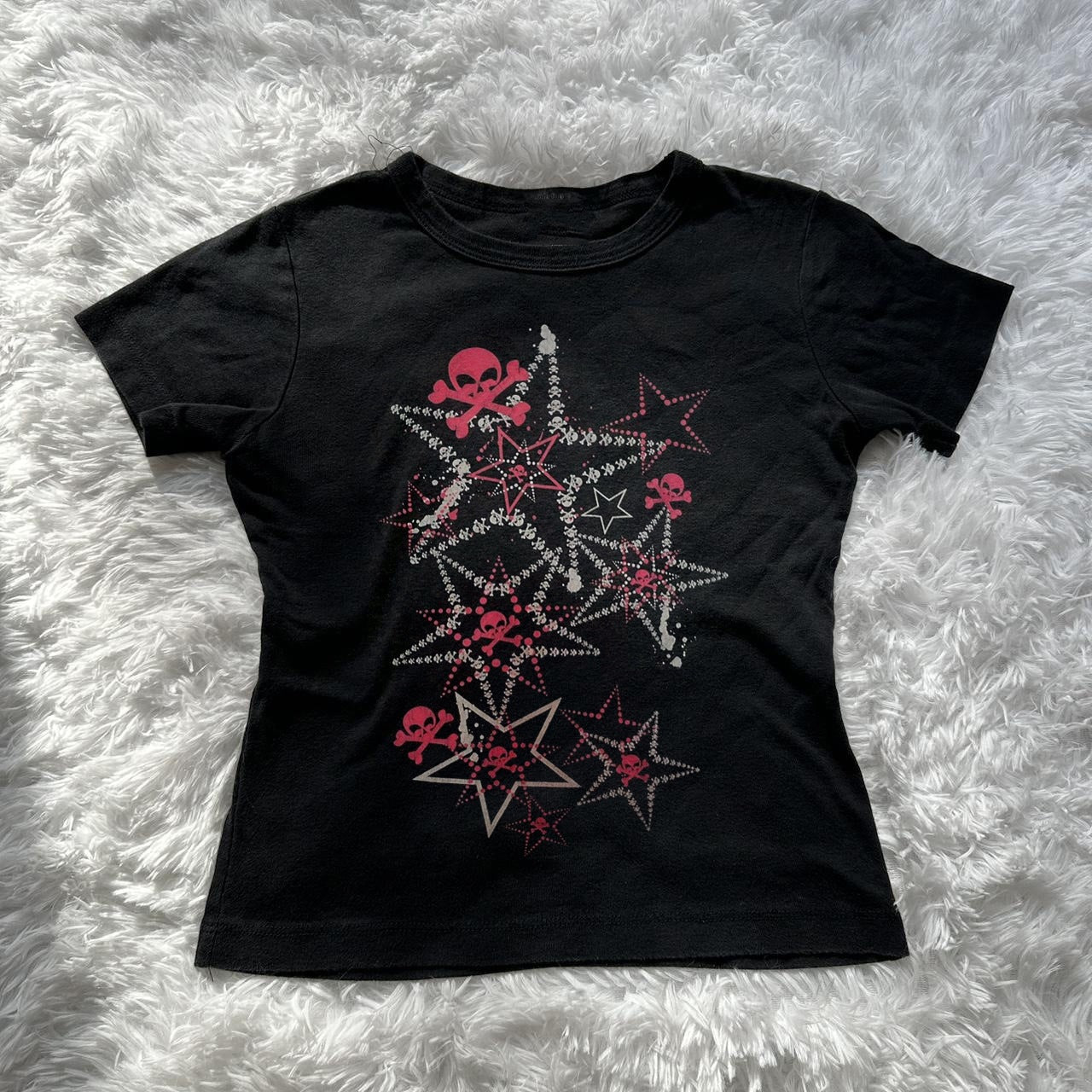 Damen T-Shirt mit kreativem Skull-Design und auffälligem Sternen-Print R&B