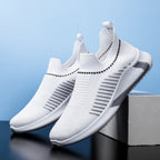 Damen Sportliche Slip-On Sneakers mit atmungsaktiver Strickoberfläche und flexibler Sohle R&B