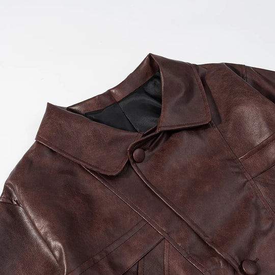 Damen modische Kunstlederjacke mit einzigartigem Schnitt und eleganten Taschen R&B