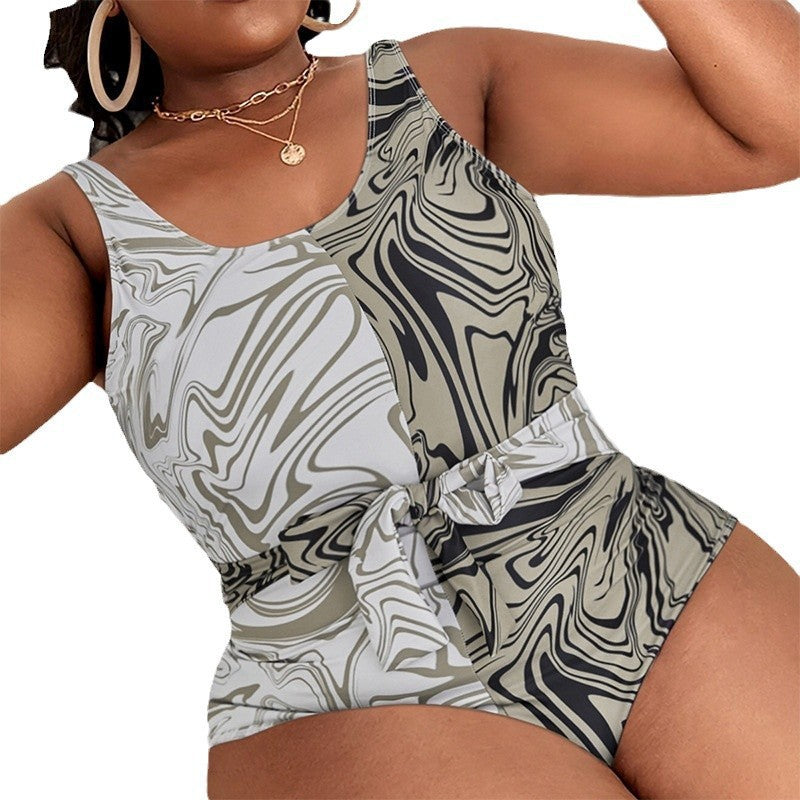 Damen Eleganter Badeanzug mit taillierendem Gürtel R&B