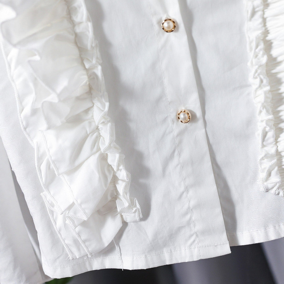 Mädchen Bluse mit Rüschendetails und eleganten Puffärmeln R&B