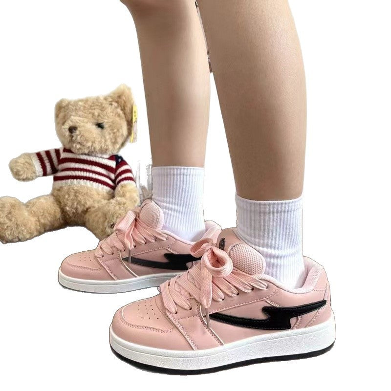 Damen Sportliche Sneakers mit verspieltem Design und innovative Schnürung