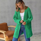Damen Grobstrickjacke mit tiefem V-Ausschnitt und praktischen Taschen R&B