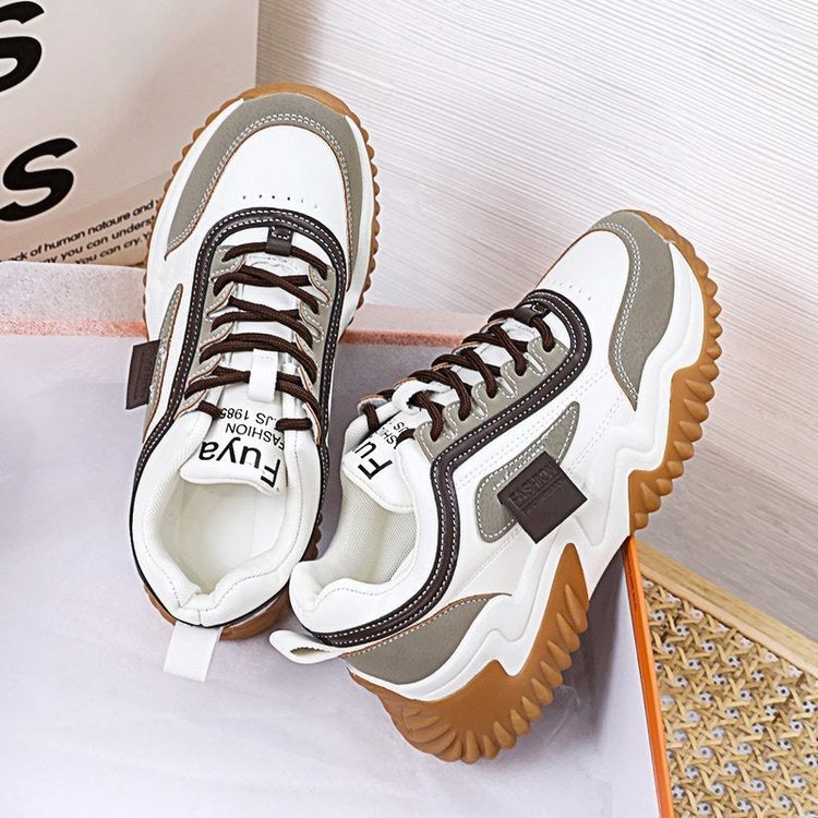 Damen Sportliche Sneakers mit verstärkter Sohle R&B