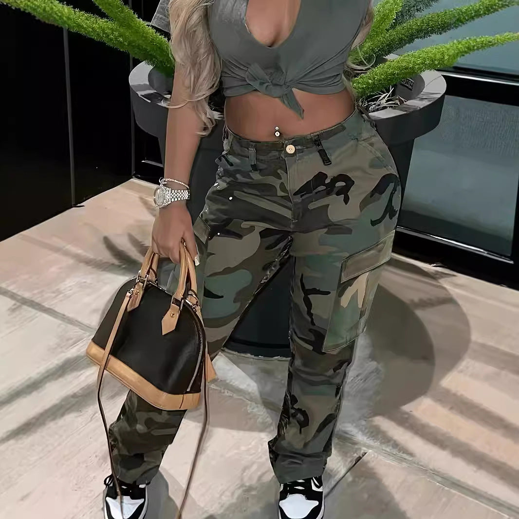Damen Cargohose mit Camouflage-Muster und praktischen Taschen R&B
