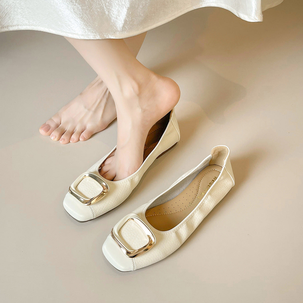 Damen Ballerinas mit eleganter Schnallenakzent