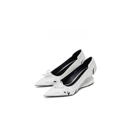 Damen elegante High Heel Ballerinas mit glänzender Oberfläche und Rüschendetail R&B