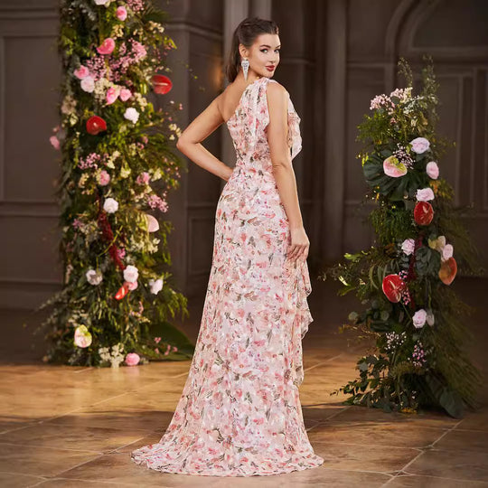 Damen Asymmetrisches Maxikleid mit floralen Akzenten und hohem Schlitz R&B
