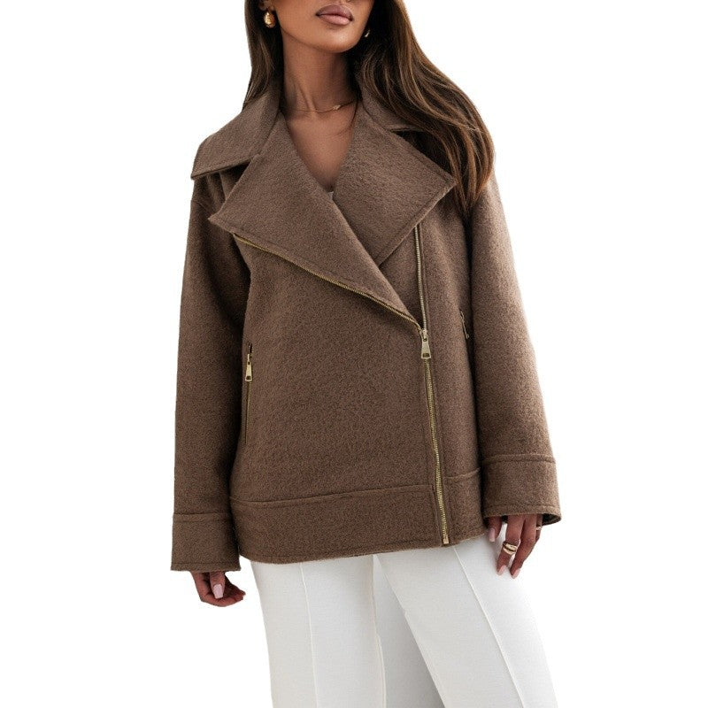Damen elegante flauschige Bikerjacke mit goldenen Reißverschlussdetails R&B