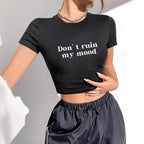 Damen Crop-T-Shirt mit R&Brnem Grafiken-Aufdruck R&B