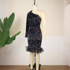 Damen Glamouröser Abendkleid mit funkelnden Pailletten und Rüschenabschluss