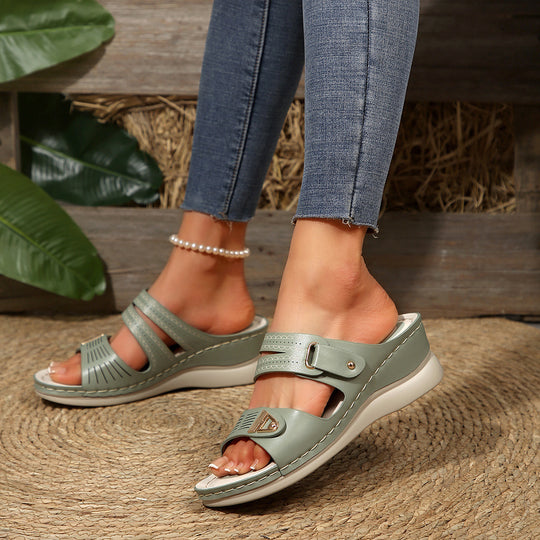 Damen Wedge-Pantoletten mit raffiniertem Riemchendesign und ergonomischem Fußbett R&B