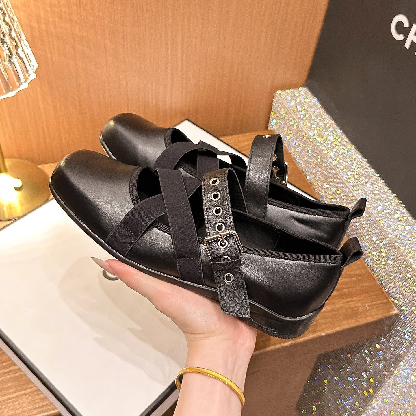 Damen Komfortable Ballerinas mit verstellbarem Riemendesign